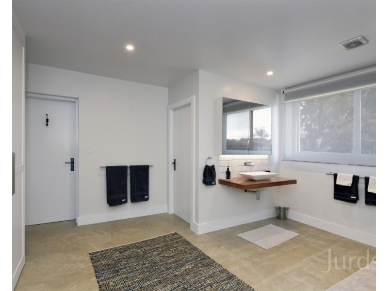 375 Bimbadeen Road, Stanhope NSW 2335