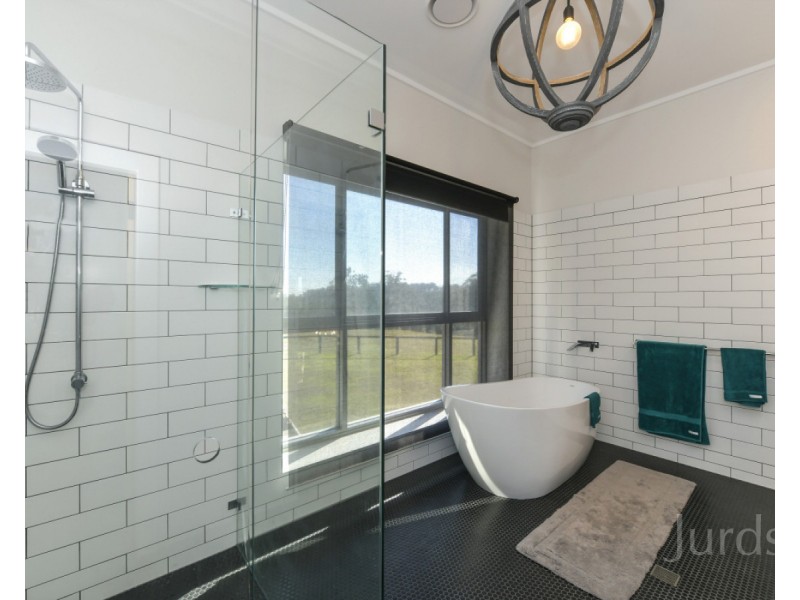 375 Bimbadeen Road, Stanhope NSW 2335