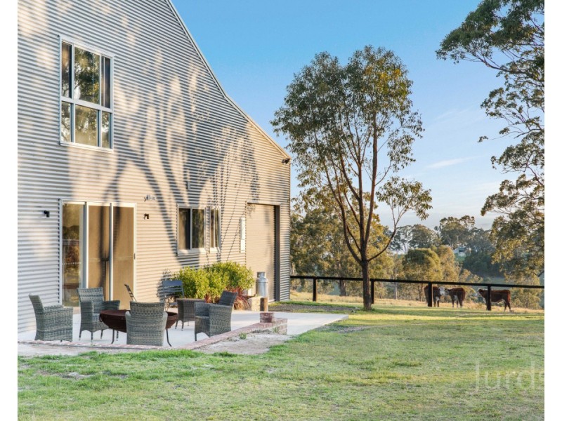 375 Bimbadeen Road, Stanhope NSW 2335