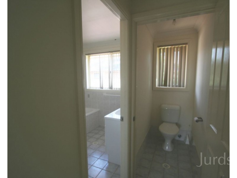 8 Tulloch Terrace, Cessnock NSW 2325