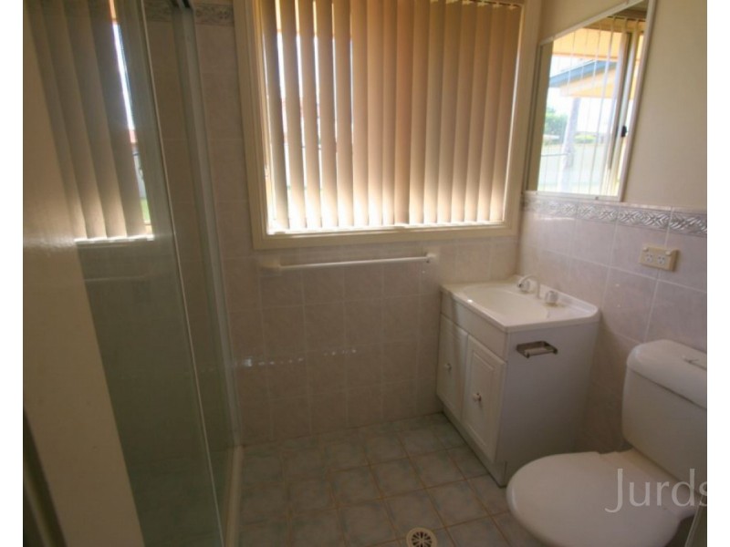 8 Tulloch Terrace, Cessnock NSW 2325