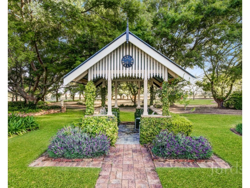 125 Glendon Lane, Glendon NSW 2330