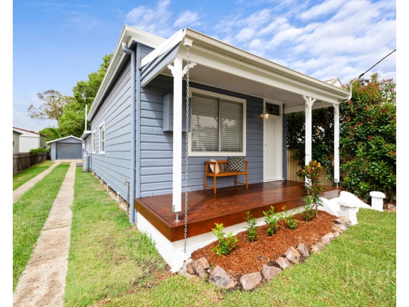 25 Cooper Street, Cessnock NSW 2325