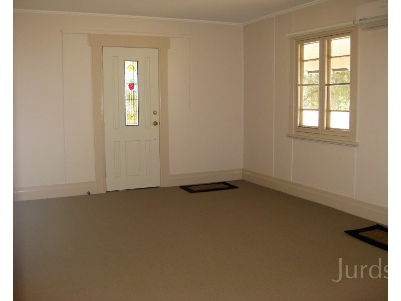 267 Maitland Road, Cessnock NSW 2325