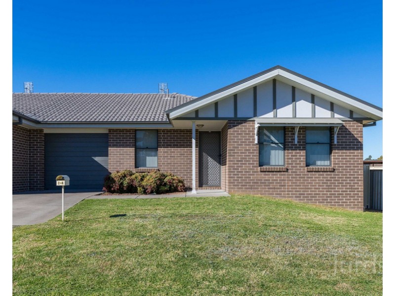 2/4 Mulbring Street, Aberdare NSW 2325