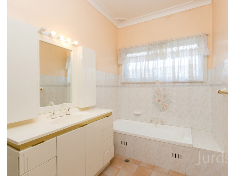 285 Maitland Road, Cessnock NSW 2325