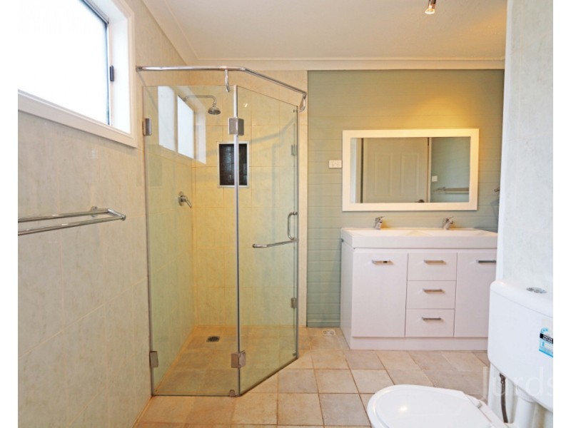 32 Mount View Road, Cessnock NSW 2325
