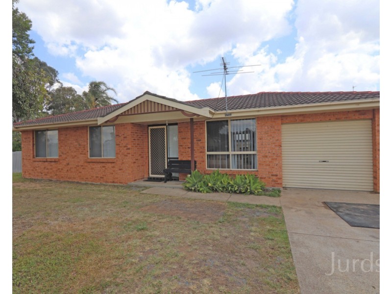 43 Colliery Street, Aberdare NSW 2325