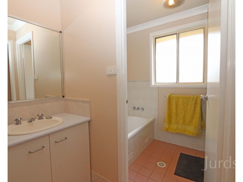 43 Colliery Street, Aberdare NSW 2325