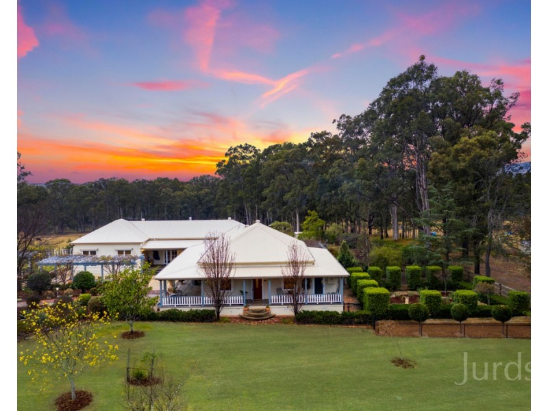 42 Londons Road, Lovedale NSW 2325