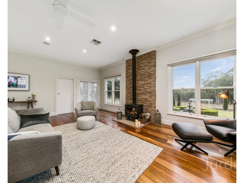 42 Londons Road, Lovedale NSW 2325