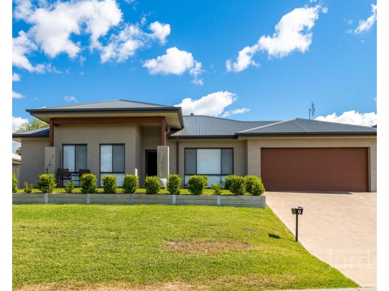 9 Fairview Place, Cessnock NSW 2325