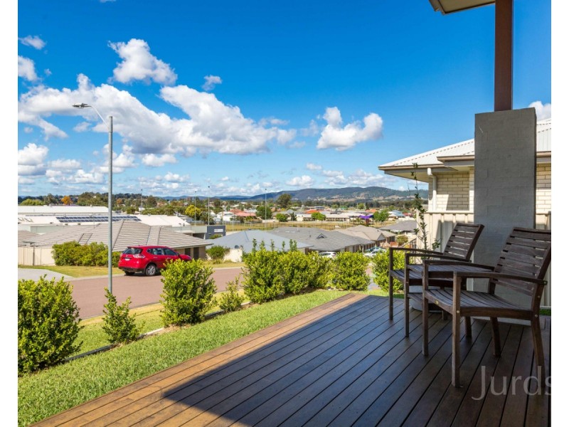 9 Fairview Place, Cessnock NSW 2325
