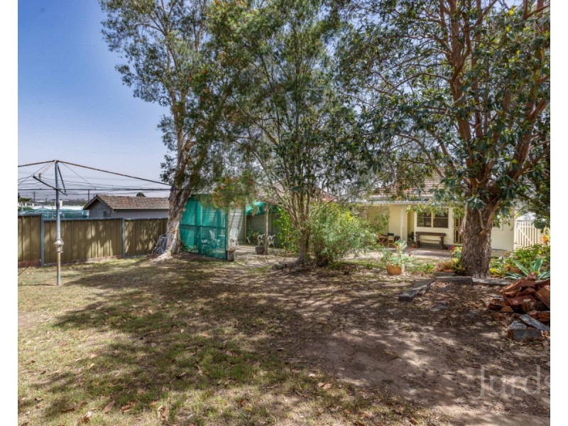323 Maitland Road, Cessnock NSW 2325