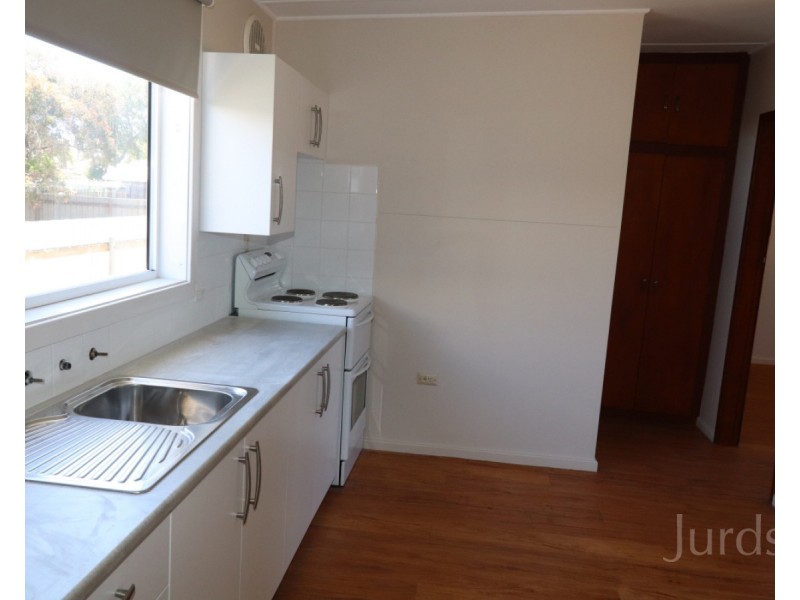 2/22 Church Street, Cessnock NSW 2325