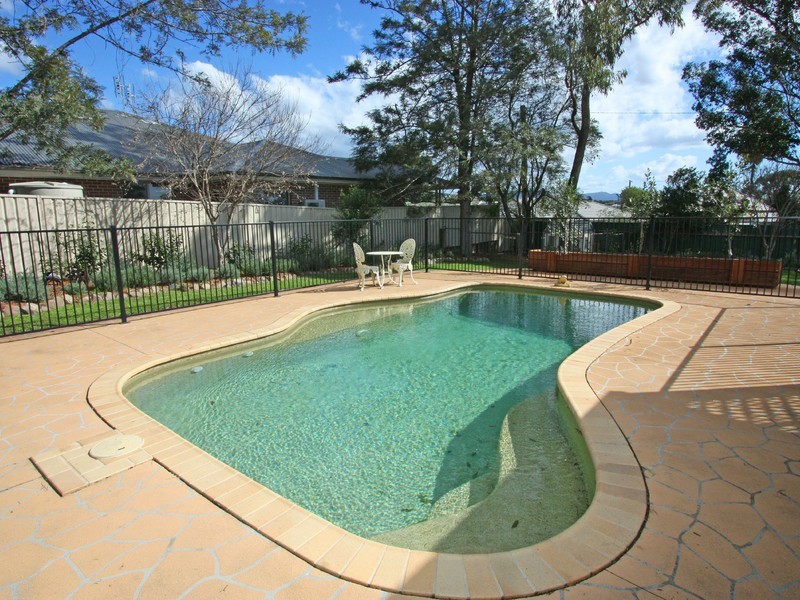 16 Yango Street, Cessnock NSW 2325