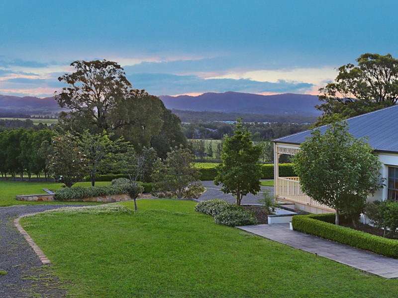 25 Londons Road, Lovedale NSW 2325