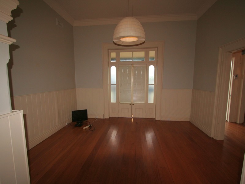 28 Hall Street, Cessnock NSW 2325