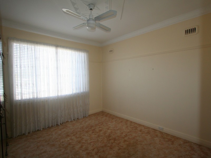 37 Melbourne St, Abermain NSW 2326