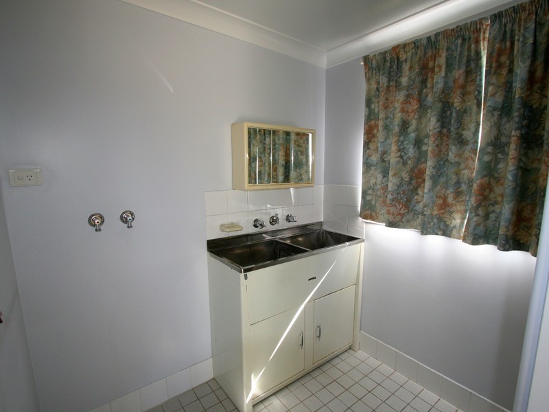 37 Melbourne St, Abermain NSW 2326