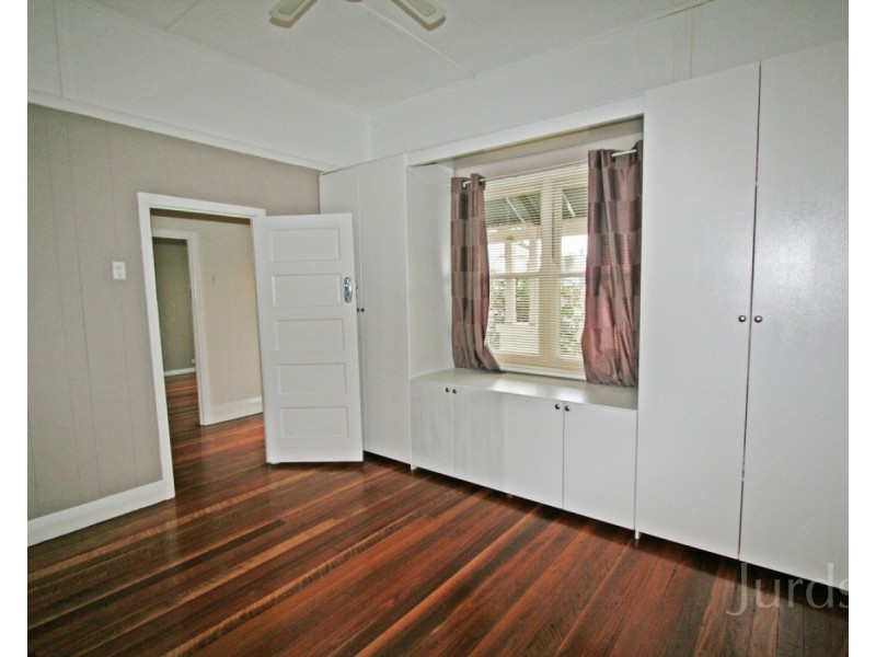 2 Fourth Street, Cessnock NSW 2325