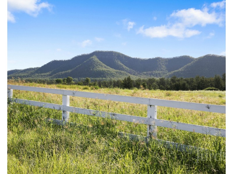 132 Wollombi Road, Broke NSW 2330