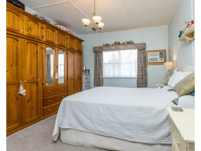 30 Barrett Avenue, Cessnock NSW 2325