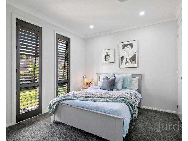 20 Dunnett Avenue (Huntlee), North Rothbury NSW 2335