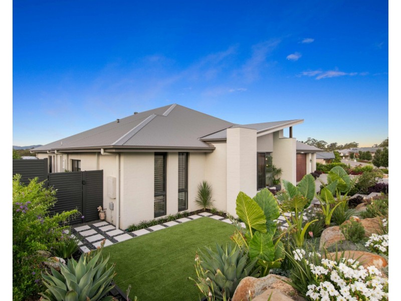 20 Dunnett Avenue (Huntlee), North Rothbury NSW 2335