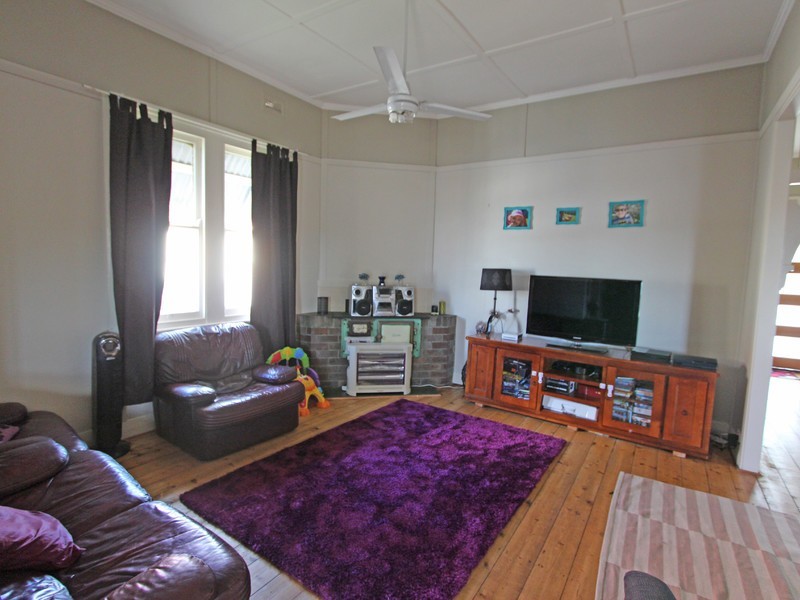 44 Love Street, Cessnock NSW 2325