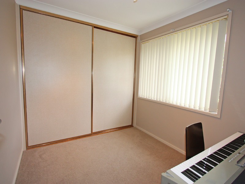 74 Maitland Street, Abermain NSW 2326