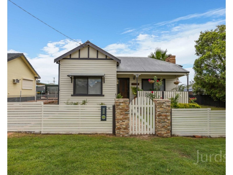15 Subiaco Avenue, Cessnock NSW 2325