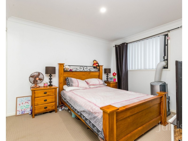 2 Blackbird Avenue, Thornton NSW 2322