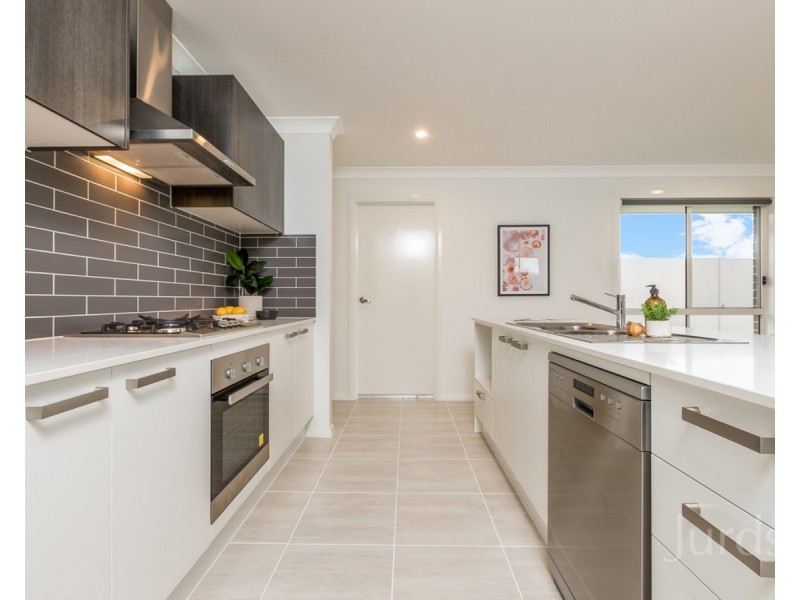 4 Parnell Road (Huntlee), North Rothbury NSW 2335