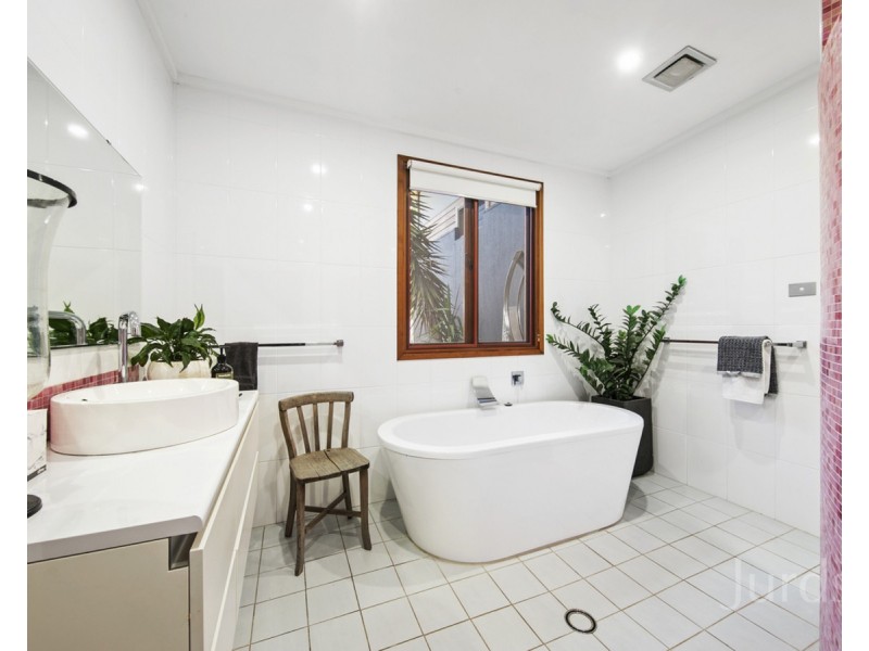 1184 Lambs Valley Road, Lambs Valley NSW 2335