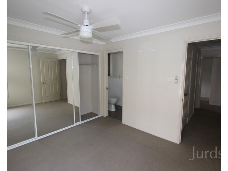 2/9 King Street, Cessnock NSW 2325