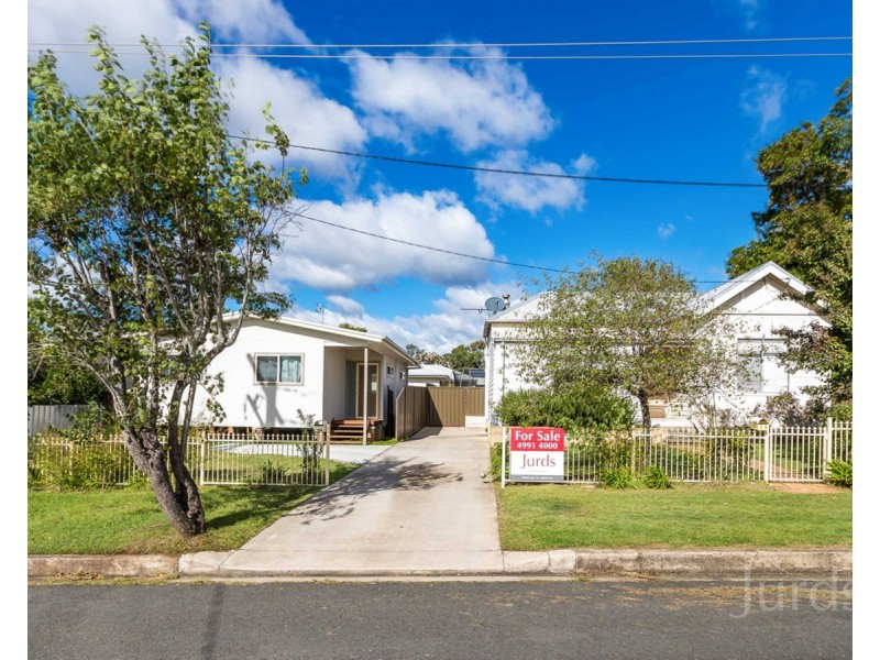 19 & 19a Sergeant Street, Cessnock NSW 2325