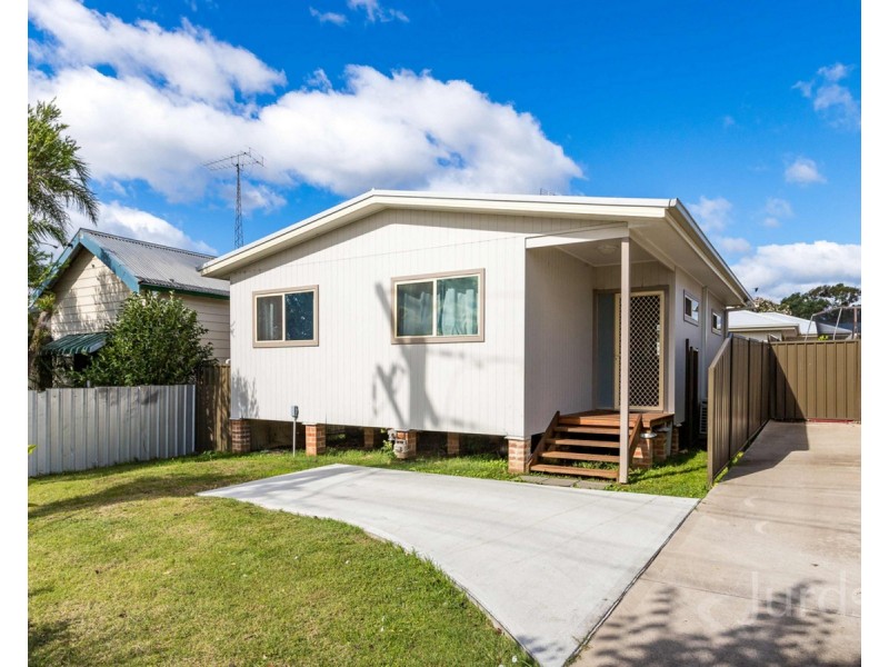 19 & 19a Sergeant Street, Cessnock NSW 2325