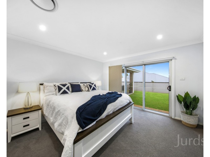 14 Dunnett Avenue (Huntlee), North Rothbury NSW 2335