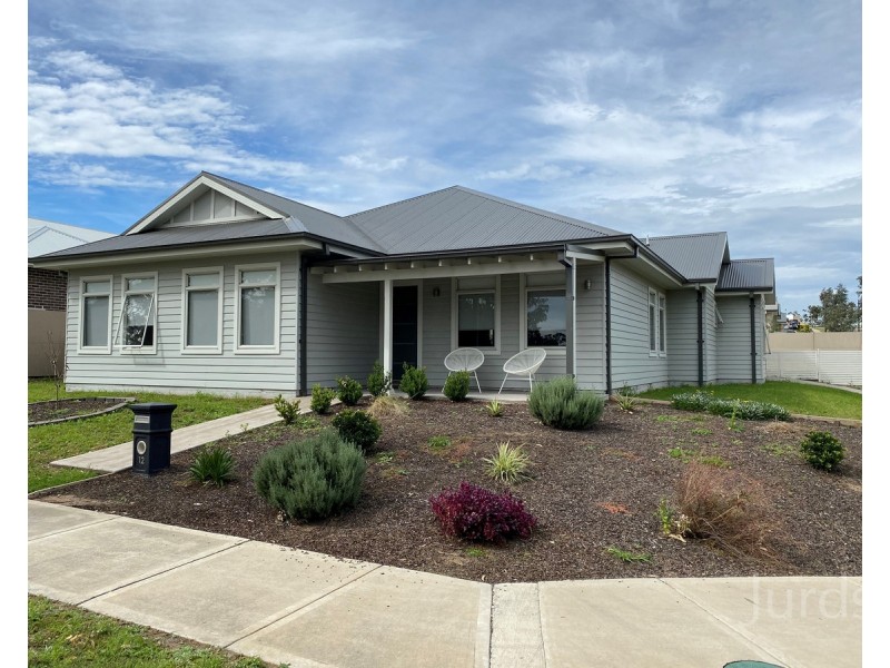 12 Bendeich Drive, North Rothbury NSW 2335