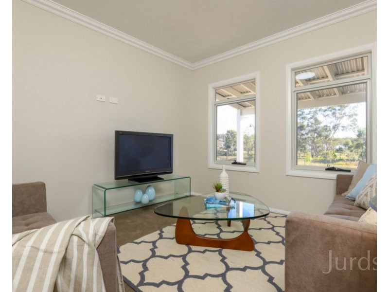 12 Bendeich Drive, North Rothbury NSW 2335