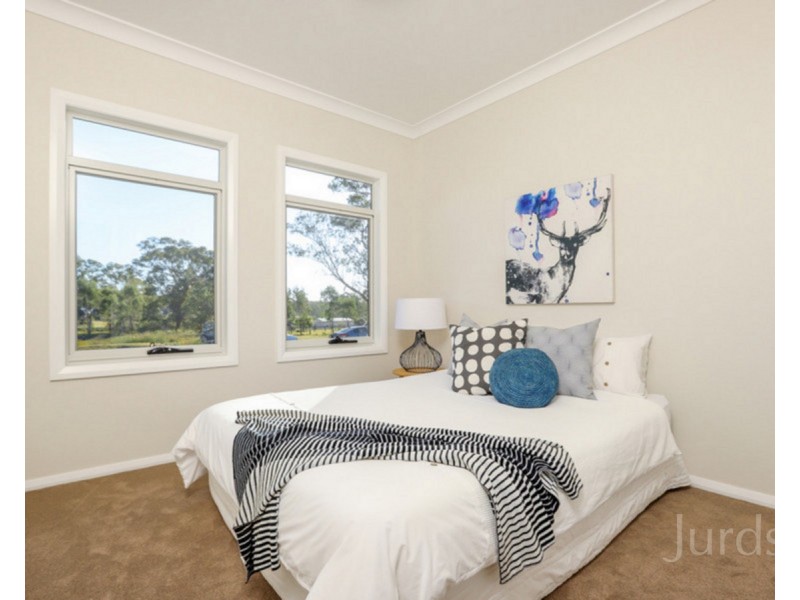 12 Bendeich Drive, North Rothbury NSW 2335