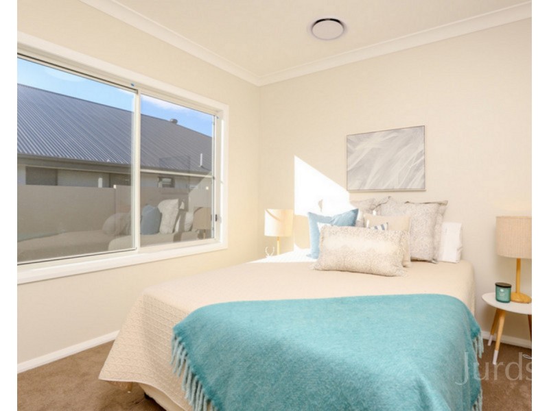 12 Bendeich Drive, North Rothbury NSW 2335