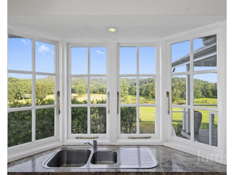 25 Charlton Street, Wollombi NSW 2325