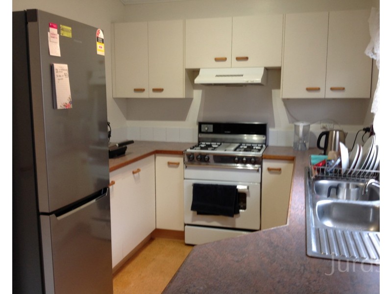 13 Elizabeth Street, Cessnock NSW 2325