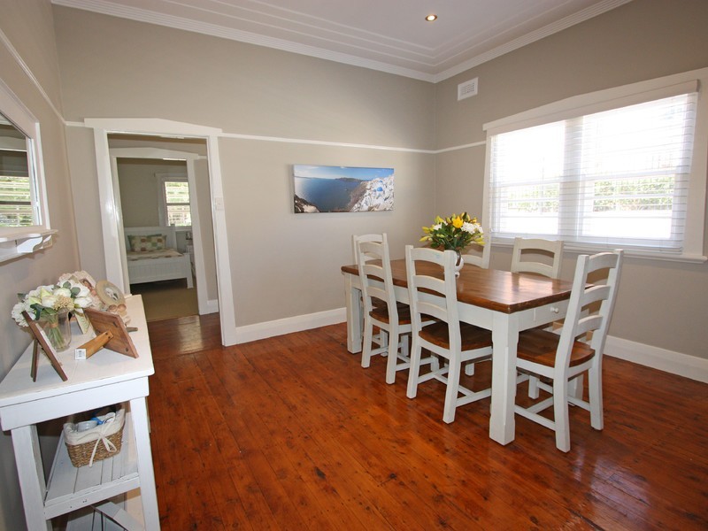 11 Hall Street, Cessnock NSW 2325