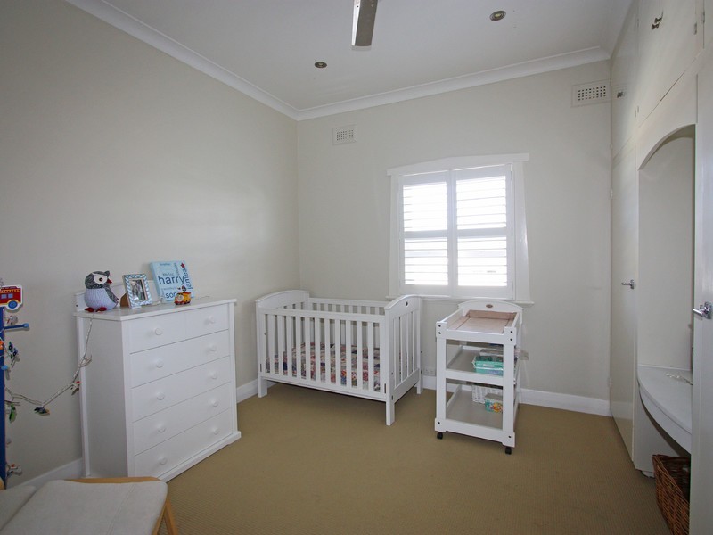 11 Hall Street, Cessnock NSW 2325