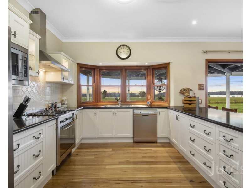 24a Beacon Hill Road, Windella NSW 2320