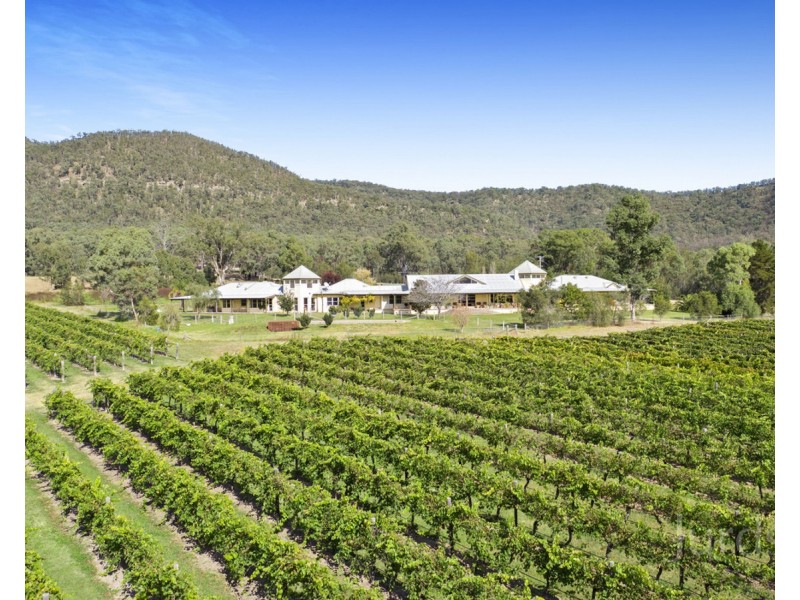 997 Milbrodale Road, Broke NSW 2330