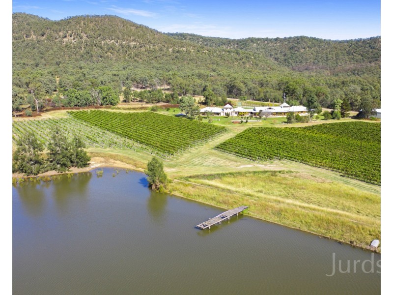 997 Milbrodale Road, Broke NSW 2330